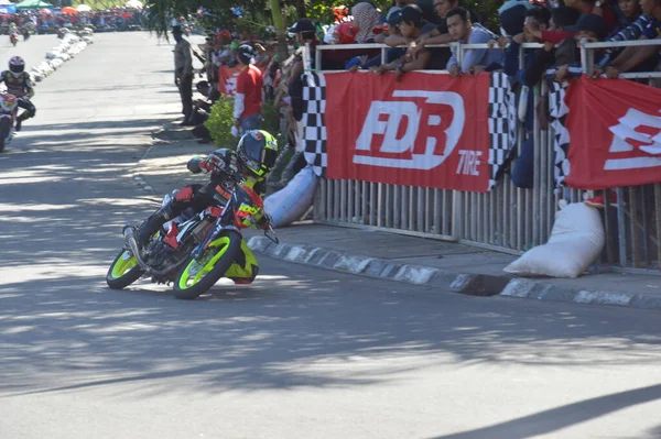 インドネシアのタラカン 2017年5月21日 サーキットでのMotoprix全国選手権 Datu Adil Tarakan Stadium — ストック写真