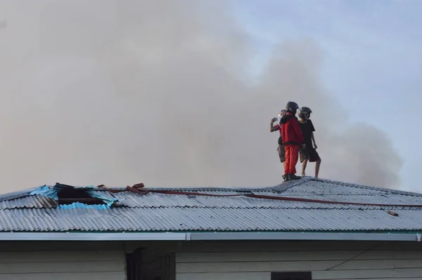 Таракан Индонезия Апреля 2017 Пожар Прибрежном Поселке Таракан — стоковое фото