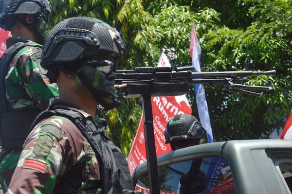 Tarakan Indonesia Augusti 2019 Deltagare Soldat Karnevalsmarscher Firar Indonesiska Republikens — Stockfoto