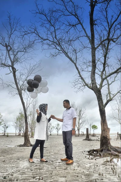 Tarakan Indonesien Februar 2017 Pre Wedding Fotosession Indonesischer Brautpaare Legeren — Stockfoto