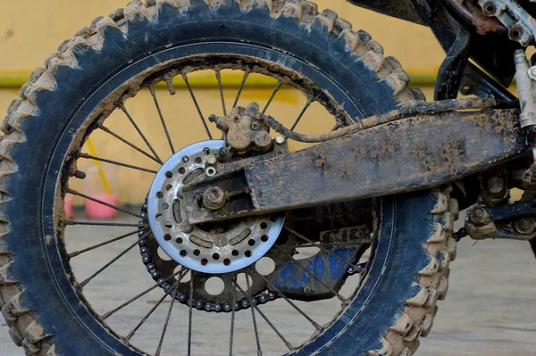 Neumáticos Bicicleta Trail Tierra Fangosa — Foto de Stock