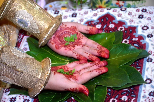 Mappacci Tradycyjna Ceremonia Ślubna Bugisnese Indonezji Przed Ślubem — Zdjęcie stockowe