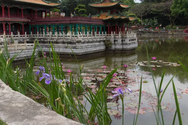 Het park met de exemplaren van de miniatuur van de beroemde plekken in China — Stockfoto