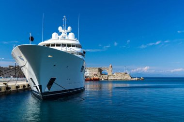 Bay Akdeniz manzaralı lüks tekne