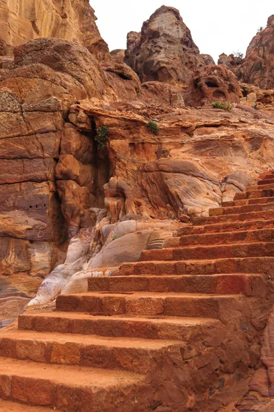 Ruinerna av den antika civilisationen i Petra — Stockfoto