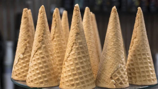 Wuffle helado de cono —  Fotos de Stock