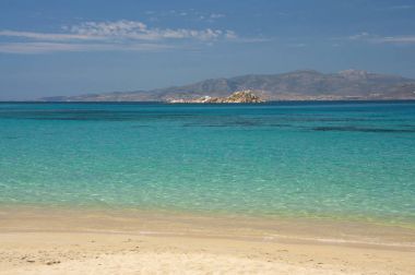Yunanistan Naxos adasındaki Mikri Vigla Plajı