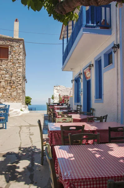 Alonissos Grekland 2013 Traditionella Grekiska Taverna Vid Den Gamla Byn — Stockfoto