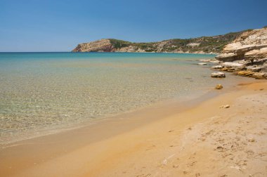 Provatas Beach Milos Adası Yunanistan kristal berraklığında suları