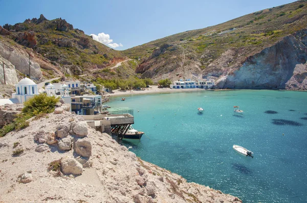 Kristalhelder Water Van Firopotamos Strand Het Eiland Milos Griekenland — Stockfoto