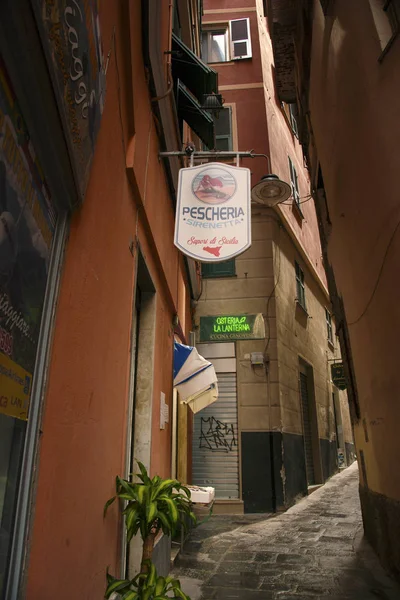 Genova Italia 2018 Strada Stretta Nel Centro Storico Centro Storico — Foto Stock