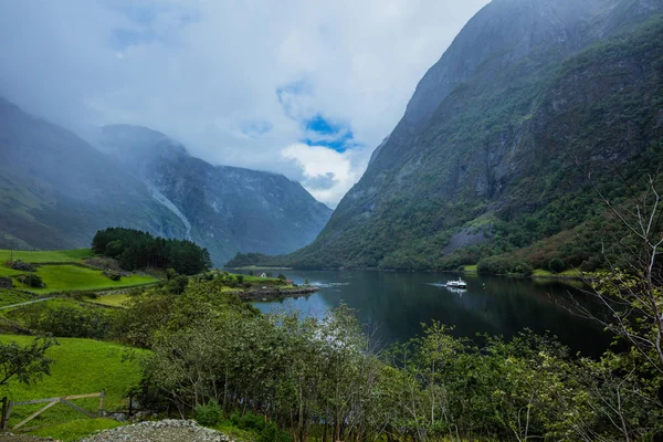 Bela natureza Noruega . — Fotografia de Stock