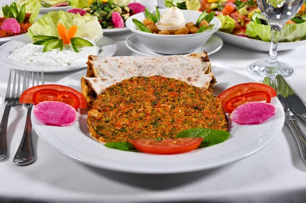 Turkish Lahmacun Kebap One Most Important Dishes Turkish Cuisine — Stock Photo, Image