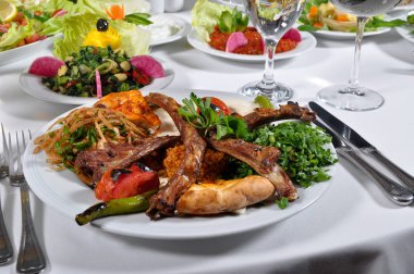 Yummy kaburga dolmasi