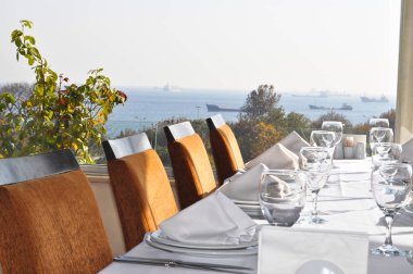 Boş Restoran, masa ve sandalyeler