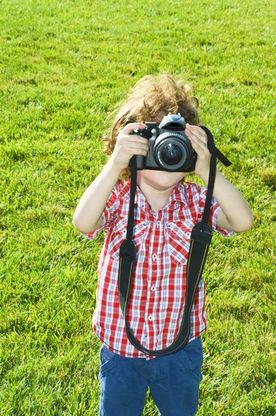 Malé dítě fotograf — Stock fotografie