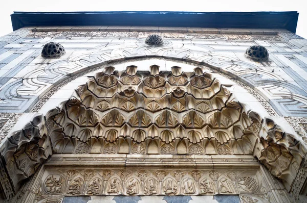 Eingangstor der Moschee — Stockfoto