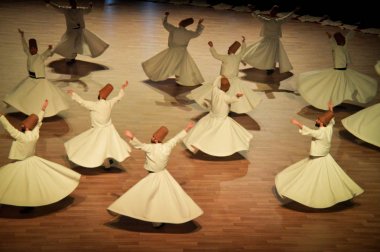 Mevlana dervişler dans