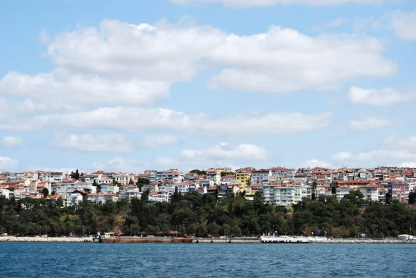 View Uskudar Coast Bosporus Istanbul — Stock Photo, Image