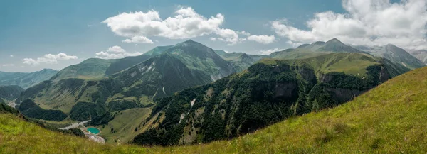 Georgiska mountines Panorama utsikt — Stockfoto