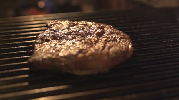 Delicious fillet meat on the barbeque grill — Stock Video