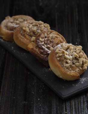 Danimarka pasta siyah arka plan üzerinde