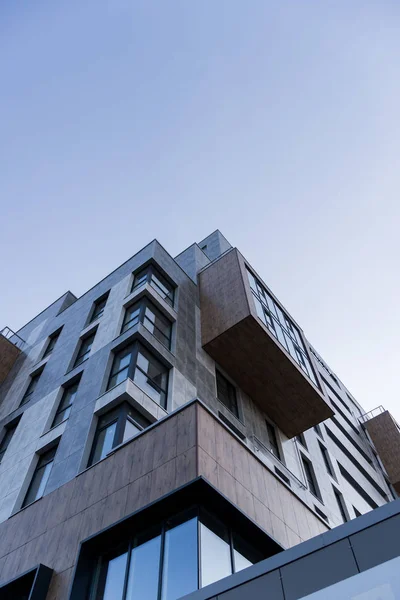 İş binasının Geometrik sokak fotoğrafı