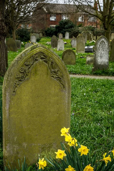 Ένας τάφος στο νεκροταφείο Νόργουιτς — Φωτογραφία Αρχείου