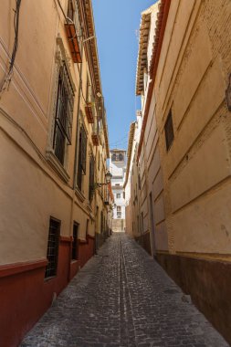 Dar sokak eski evler