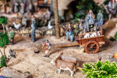 İnsanlar ve hayvanlar, Jes doğum anda dolu beşik