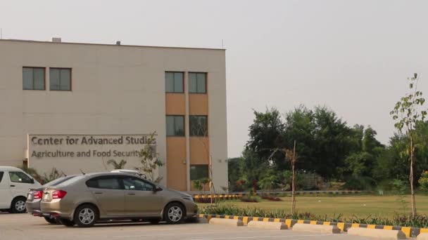 Faisalabad Pakistán Octubre 2018 Centro Estudios Avanzados Instituto Agricultura Seguridad — Vídeos de Stock