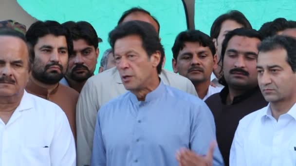 Islamabad Pakistán Abril Presidente Tehreek Insaf Imran Khan Dirige Una — Vídeos de Stock