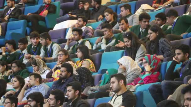 Islamabad Pakistán Dic 2016 Jóvenes Oyen Oradores Motivadores Conferencia Anual — Vídeos de Stock