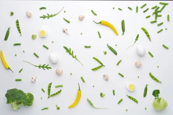 흰색 배경 평면도에 고립 된 야채. — 스톡 사진