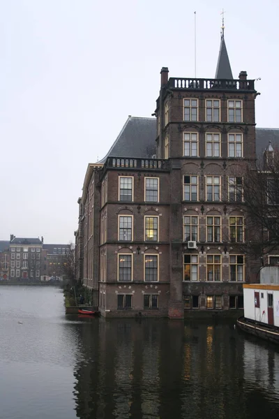 Oudere Europese steden, Amsterdam, Rotterdam, Den Haag, voor Kerstmis, de oude straten — Stockfoto