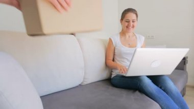 O online sipariş alınan güzel ve genç birbayan parsel