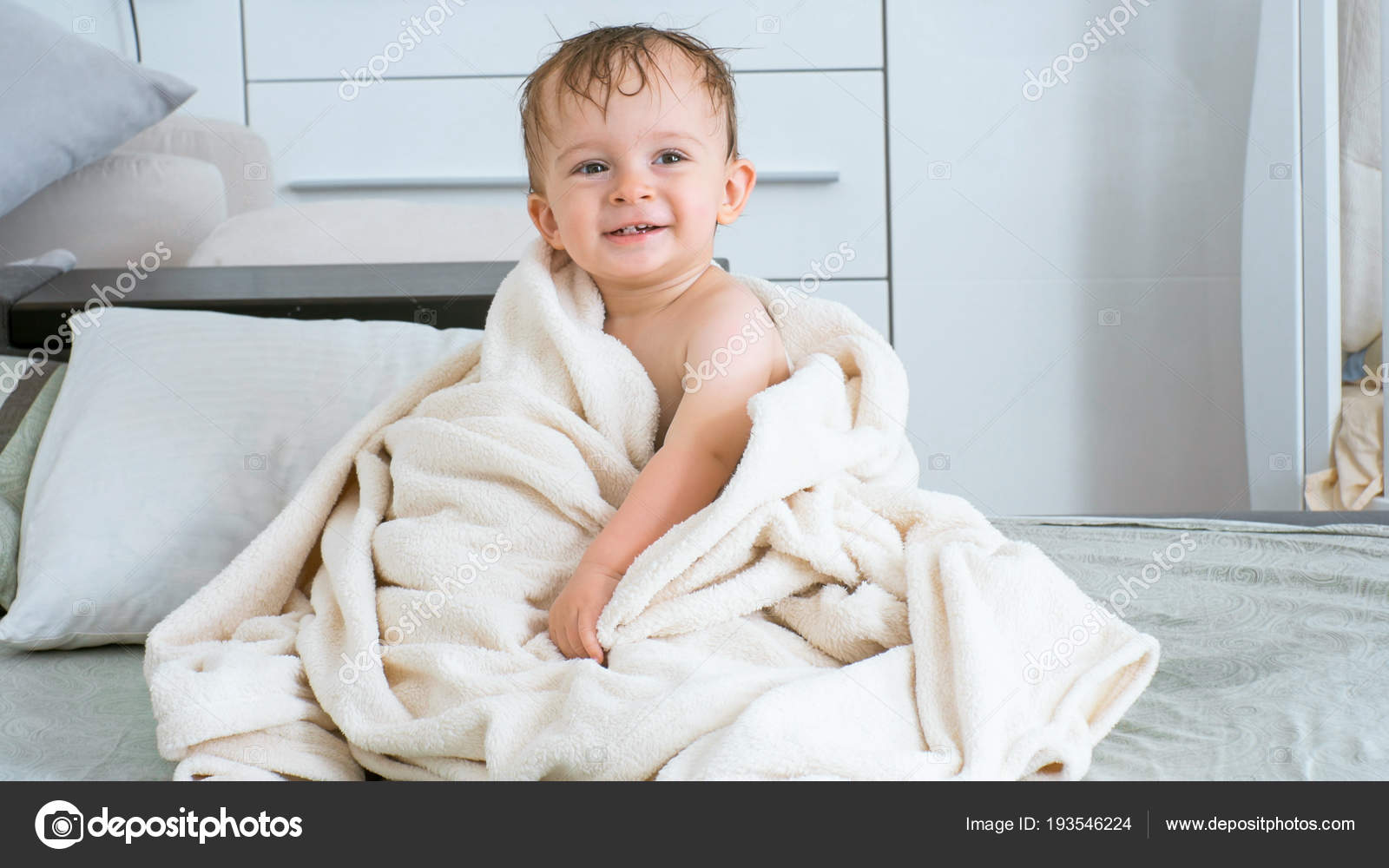 baby covering towel