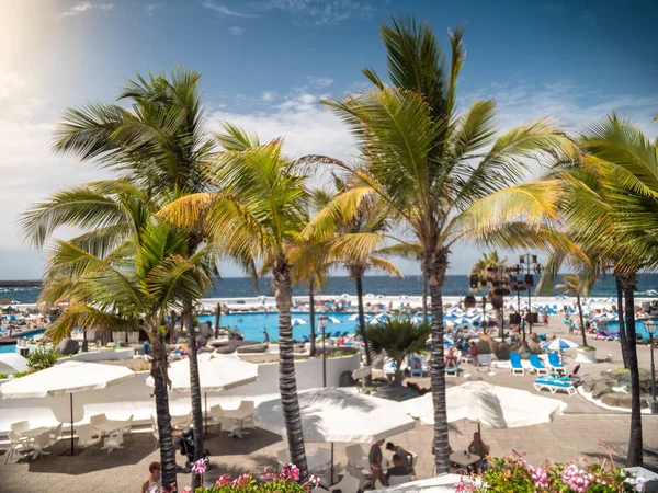 Beautiful image of Lago Martianez ocean resort with lots of swimming pools in Puerto de la Cruz, Tenerife island — Stock Photo, Image