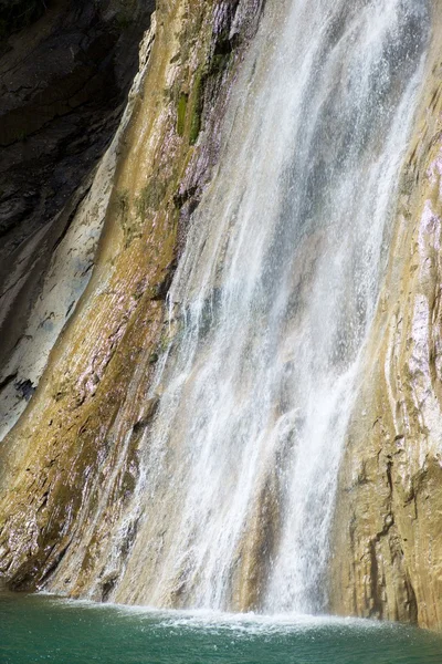 Waterfall in Pyrenees — Stock Photo, Image