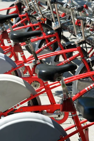 Aluguer de bicicletas vista — Fotografia de Stock