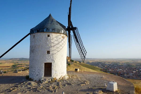 Os moinhos de Don Quixote . — Fotografia de Stock