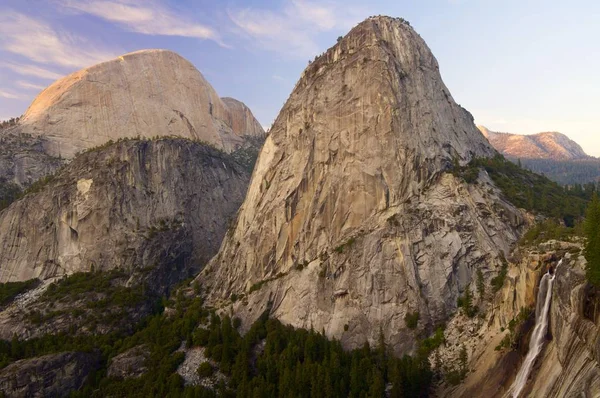 Yosemite i Usa — Stockfoto