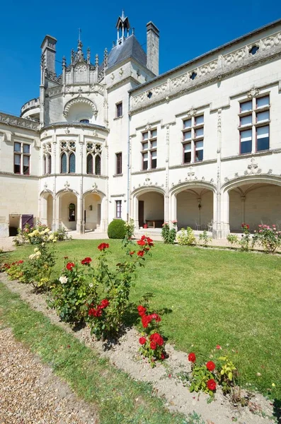 Vue sur le château Breze — Photo