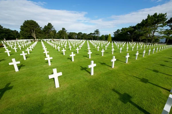 Kyrkogården i Normandie — Stockfoto