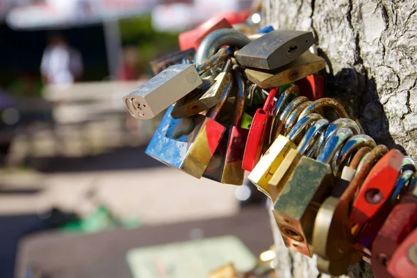 Liebe Vorhängeschlösser Ansicht — Stockfoto