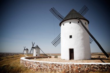 Don Kişot değirmenler.