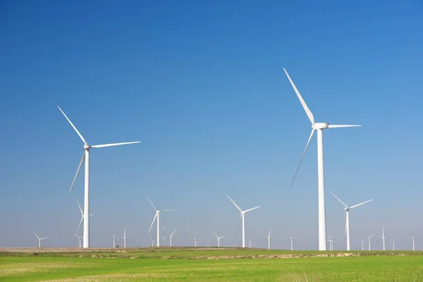 Concepto energía eólica — Foto de Stock