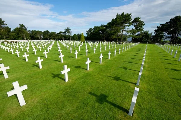 Kyrkogården i Normandie — Stockfoto