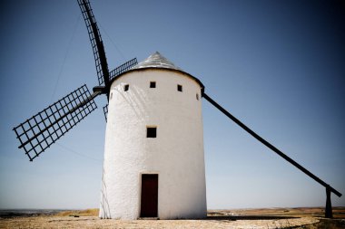 Don Kişot değirmenler.