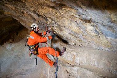İspanya'da çöküyor